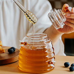 Fête de luxe faveurs de mariage sucre confiture miel mini forme de nid d'abeille mignon pot de bouteille en verre avec louche et décoration d'abeille - Product Image 3