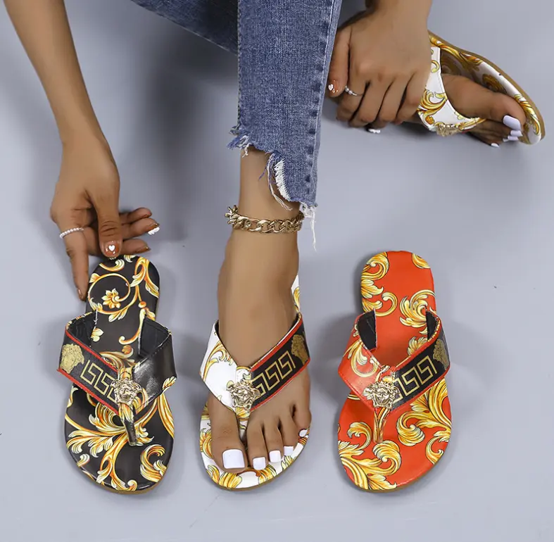 Light Weight latest Sandals for Women Wholesale slippers flip flop Fashion Ladies Slides shoes 916