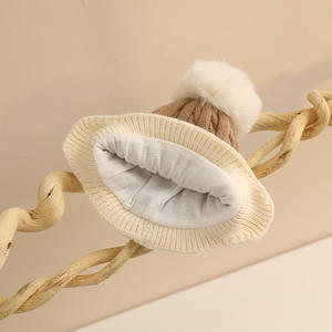 Chapeau d'hiver pour bébé de style coréen assorti aux couleurs, en laine <span class=keywords><strong>tricot</strong></span>ée, chaud, avec un pompon en fourrure, chapeau pour enfants - Product Image 4