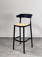 Tabouret de bar en plastique de haute qualité chaise imperméable en plastique extérieur chaises restaurant tabouret de bar maison chaise haute avec bras