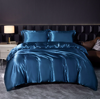 2025 personnalisé moderne Patchwork Style 100% Satin armure concepteur couette ensemble de literie imprimé housse de couette et ensemble de draps de lit