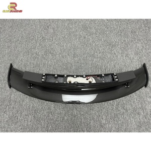 สปอยเลอร์หลังคาร์บอนไฟเบอร์แบบแห้งสไตล์ GTR พร้อมไฟ LED สำหรับ Mercedes Benz AMG GT GTC GTS ปี 2015-2018 ชุดแต่งปีกหลังคาร์บอน - Product Image 5