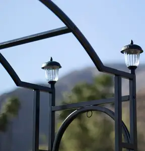 Outdoor Garden Arch Solar leuchten Patio Dekoration Stahl Laube Rahmen für Hinterhof oder Gehweg Hochzeit Artistic Ornamental
