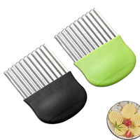 Multifunctionele handmatige crinkle cutter, roestvrijstalen gegolfde aardappelsnijder, gegolfde mesjes groentesnijder