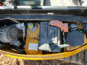 SANY 26U SY26 SY26U Miniexcavadora de 2.6T de segunda mano, tractor de 2-3 toneladas con pocas horas de uso, motor y bomba, venta de stock en China - Product Image 4