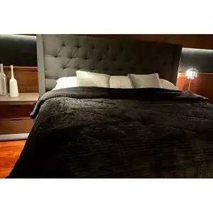 Manta Acolchada Riccomon Dlane Marrón para Cama Matrimonial, Uso en Todas las Estaciones - Product Image 6