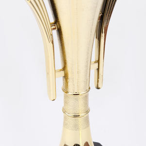 Trofeo dorado de plástico a precio barato al por mayor, diseño sencillo, tapa de trigo personalizada, base en blanco negra, premios de trofeo de estudio personalizados - Product Image 4