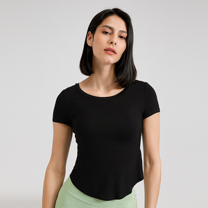 เสื้อยืดแขนสั้นสำหรับเล่นโยคะของผู้หญิงเสื้อยืดใส่ออกกำลังกายด้านหลังสวยงามเสื้อยืดออกกำลังกายน้ำหนักเบา - Product Image 5