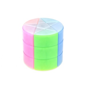 Cubo Magico Cilindrico Yongjun con Stelle Colorate, Giocattolo Educativo Speciale - Product Image 3
