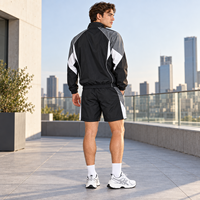 Survêtement Homme Personnalisé Color Block avec Col Zippé, Veste et Short Tissés, Logo Imprimé pour un Style Décontracté Quotidien