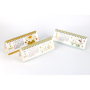 Calendario de Escritorio Wire-O Personalizado, Impresión a Todo Color, Papel Premium Sin Madera, Calendario de Cartulina para Uso en Oficina - Product Image 1