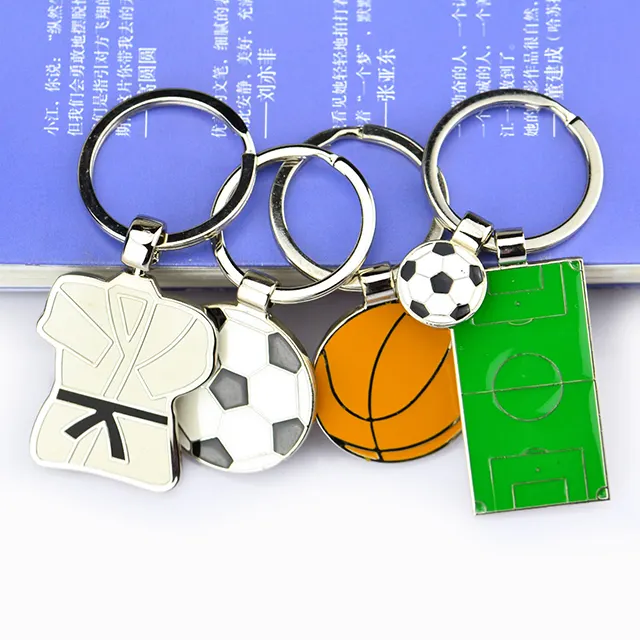 Porte-clés Souvenir personnalisé, en métal et émail, porte-clés pour Baseball, basket-Ball, Football, Souvenir, tendance