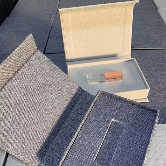 Customizable 1GB-128GB Capacity Crystal USB Stick 2.0 & 3.0 Flash Drive with Luxury Linen Gift Box