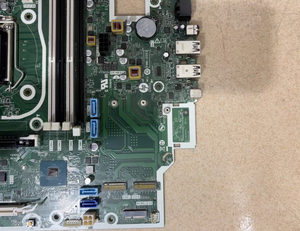 Placa Base de Escritorio H-P ELITE DESK 800G6 M87929-601 ATX Usada, Intel DDR4 16GB Canal Único, SATA, Gráficos Integrados - Product Image 5