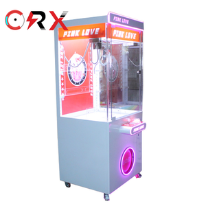 Filet de poupée à pince entièrement transparent de luxe Machine de boutique rouge Grue à griffes à pièces - Product Image 6