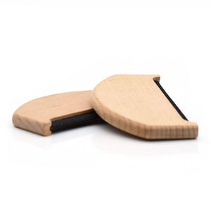 Customized Popular Eco-friendly Beech Wood Cashmere Comb Portable Wool Pilling Sweater Comb - Product Image 2