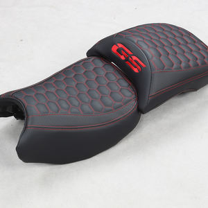 GANE GANE-MTC26 Funda de Asiento de Motocicleta Deportiva de Lujo Personalizada F900GS, Juego Completo de 2 Piezas de Cuero Genuino, Universal para las Cuatro Estaciones - Product Image 2