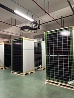 Panneau solaire photovoltaïque monocristallin pas cher 580W/585W/590W Jinko Longji JA Solar Cell pour usage domestique et commercial