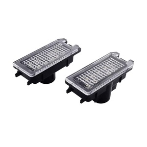 Luces LED para matrícula 68228931AA, luz blanca para Jeep Grand Cherokee Dodge Viper, tipo integrado, carcasa transparente - Product Image 1