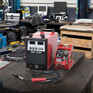 Poste à <span class=keywords><strong>souder</strong></span> TIG pour le soudage de l'aluminium et de l'acier inoxydable Machine de soudage par onduleur à impulsion avec MMA - Product Image 2