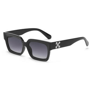 Nuevas gafas de sol cuadradas de moda personalidad <span class=keywords><strong>X</strong></span> decoración de letras gafas de sol rectangulares de moda - Product Image 2