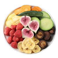 Gemengde fruit- en groentechips, vacuüm gefrituurd en gevriesdroogd, chips van aardbei, okra, vijg en radijs, vers gedroogde snack