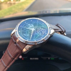 นาฬิกาข้อมือผู้ชายหรูหราคุณภาพสูง ดีไซน์กลไกแบบ Skeleton Tourbillon ตัวเรือนทรงกลมประดับเพชร สีโรสโกลด์ พร้อมคู่มือการใช้งาน - Product Image 2