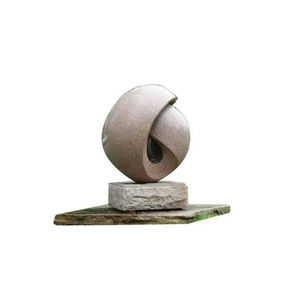 Sculptures décoratives en granit et marbre pour les espaces domestiques et de jardin, avec des détails fins, en pierre massive et d'une allure classique - Product Image 1