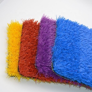 Suministros de césped <span class=keywords><strong>artificial</strong></span> de colores XIAOU para decoración de paisajes interiores y exteriores - Product Image 2