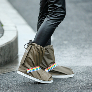 Vente en gros de couvre-chaussures de vélo imperméables pour moto, bottes antidérapantes plus épaisses et imperméables pour vélo - Product Image 1