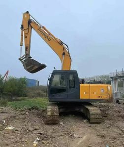 Precio barato Excavadora de ruedas Hyundai 215 usada de alta calidad con motor de caja de cambios y bomba-21 Ton 0,92 m Capacidad de cubo Venta - Product Image 6