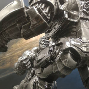 Estatua de Resina Personalizada de <span class=keywords><strong>Hulk</strong></span>, Escultura de Fibra de Vidrio, Figura de Acción de <span class=keywords><strong>Marvel</strong></span> Pintada a Mano en 3D, Estatua de Resina de <span class=keywords><strong>Hulk</strong></span> - Product Image 4