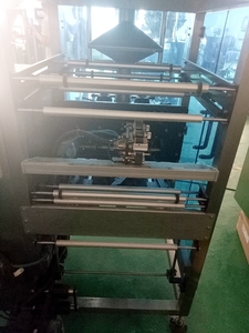 Fábrica fornecedor automático especiarias arroz açúcar sal bagger vertical ensacamento vffs grânulo embalagem máquina - Product Image 4