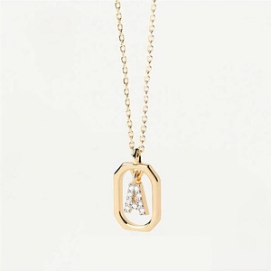 Collar de Moda Personalizado con Cadena Resistente al Agua, Chapado en Oro de 18K, Acero Inoxidable 316L, Colgante de Zirconia con Letra para Mujer - Product Image 1