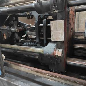 Petite machine de moulage par injection de 95 tonnes, équipement d'injection plastique pour le développement de prototypes industriels - Product Image 1