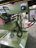En stock X6332 Fraiseuse universelle à tourelle verticale et horizontale avec broche ISO40 pour le travail des métaux et la fabrication de moules