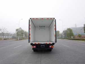 Isuzu 4x2 120hp -15 ℃ lạnh xe tải thương hiệu kiểm soát nhiệt độ thấp đông lạnh <span class=keywords><strong>van</strong></span> hộp nhanh lạnh hàng hóa tủ lạnh xe tải tủ lạnh - Product Image 2