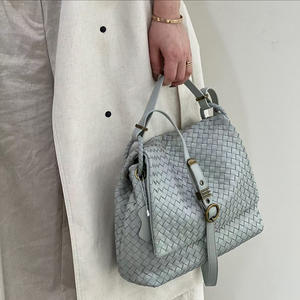 Sac à bandoulière tissé de luxe simple et polyvalent avec plusieurs combinaisons de cuir véritable, sac à main haut de gamme en peau de mouton - Product Image 1