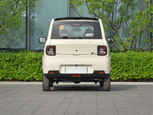 <span class=keywords><strong>Panda</strong></span> 2025 <span class=keywords><strong>Voiture</strong></span> électrique sportive Autonomie de 210 km 3 portes 4 places Modèle kart Conduite urbaine amusante Moteur 50 kW - Product Image 4