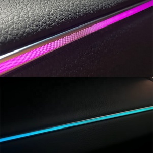 Lampe LED de voiture haut de gamme au design redéfini, éclairage ambiant dynamique à LED à lueur douce pour Toyota Prado/LC250 2024-2026 - Product Image 4
