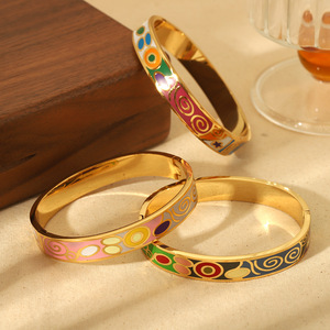 Vintage Style Enameled <b>Titanium</b> Steel Bracelet Women 18k Gold Open Clasp Fashionable High End Stainless Steel Jewelry Gift - Product Image 1