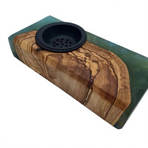 Quemador de Incienso de Madera de Acacia y Resina Epoxi Hecho a Mano Royal Desert Barakah, Soporte de Lujo para Oud, Regalo Árabe - Product Image 1