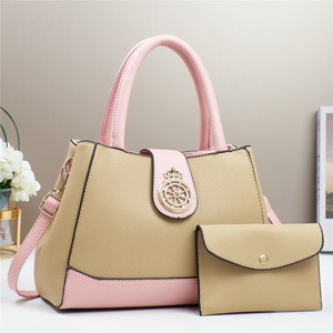 Una nuova borsa A spalla singola con una grande capacità di 2025 per le donne dei produttori del commercio estero è di tendenza, alla moda Ve - Product Image 4