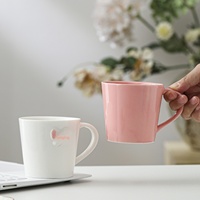 Tasse à café en céramique pastel avec design côtelé et nœud, ensemble de tasses brillantes blanches, bleues et roses pour la maison et le café