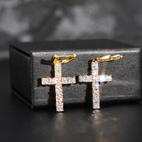 Boucles d'oreilles créoles tendance en laiton avec pendentif croix serti de zircons, bijoux pendantes micro-pavées en zircon doré et argenté