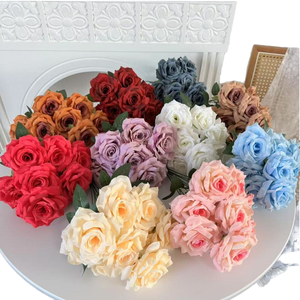 Mazzo di 9 Rose di Seta con Diamanti per Decorazioni di Matrimoni e Sale Cerimonie, Esportazione all'Ingrosso - Product Image 3