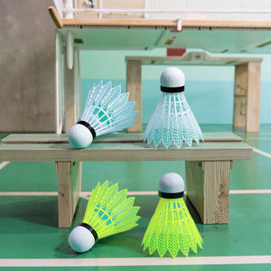 SunTup WT LED Glow <span class=keywords><strong>Badminton</strong></span> |   Nylon coupe-vent |   Volant lumineux haute élasticité et durable pour l'entraînement et les jeux nocturnes en extérieur - Product Image 3