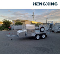 Rangement extérieur élégant et discret en aluminium pour benne de camion |   Finition noire avec revêtement en poudre |   Remorques utilitaires à essieux croisés verrouillables pour camping-cars |
