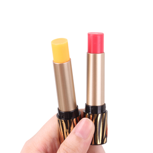 Marque privée Fruits végétaliens Saveurs multiples Baume à lèvres Stick Hydratant Soin des lèvres Bâton de baume réparateur - Product Image 1