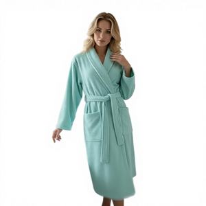 Peignoir Shalaya en coton 100% écologique, tissé de luxe, à séchage rapide et bouclé - Product Image 1